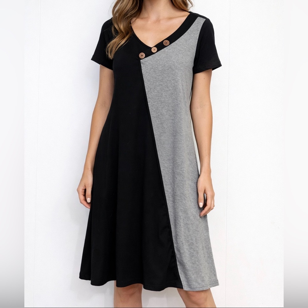 Black and Gray V-Neck Button Detail Dress